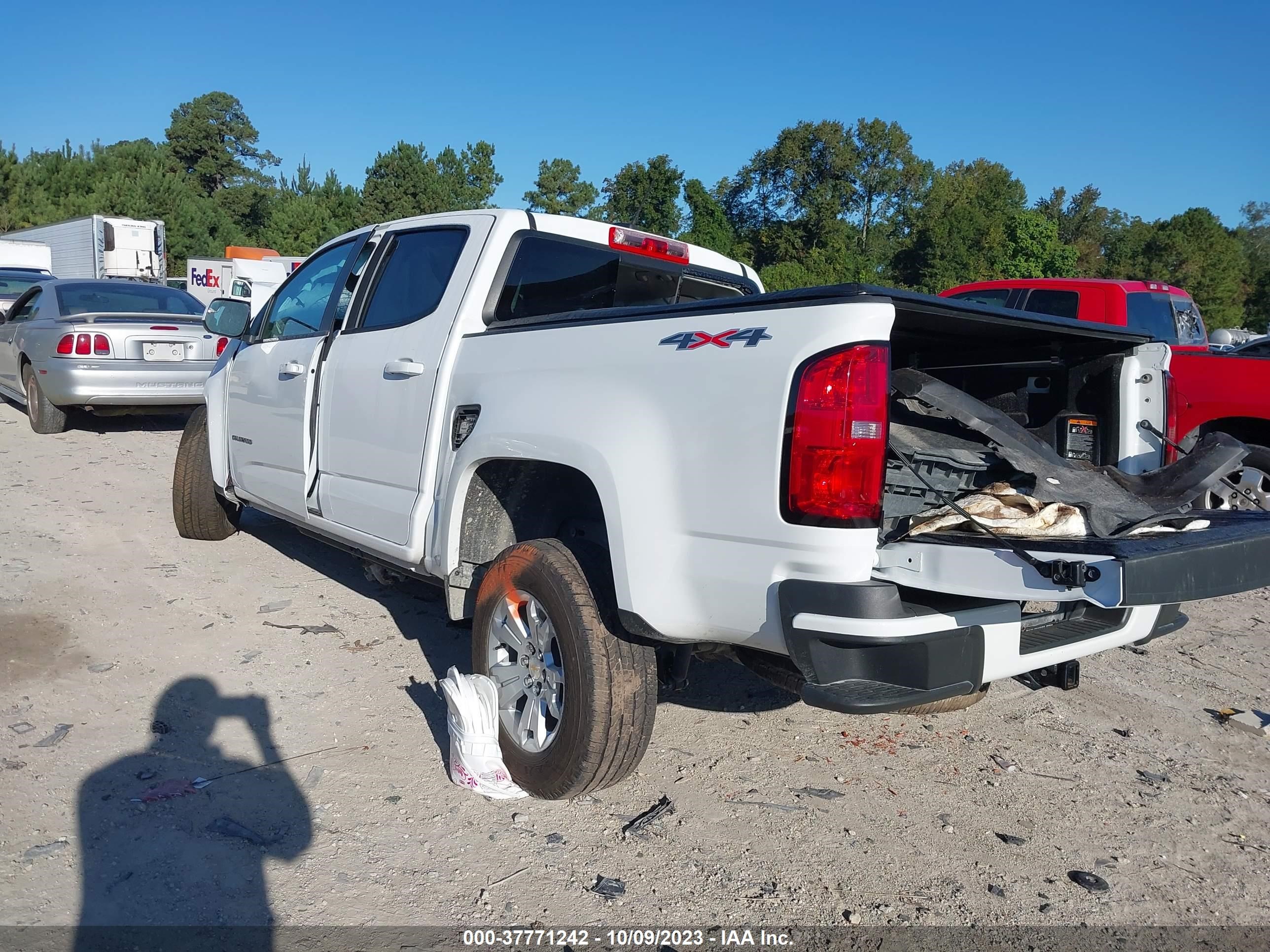 Photo 2 VIN: 1GCGTCEN3N1267551 - CHEVROLET COLORADO 