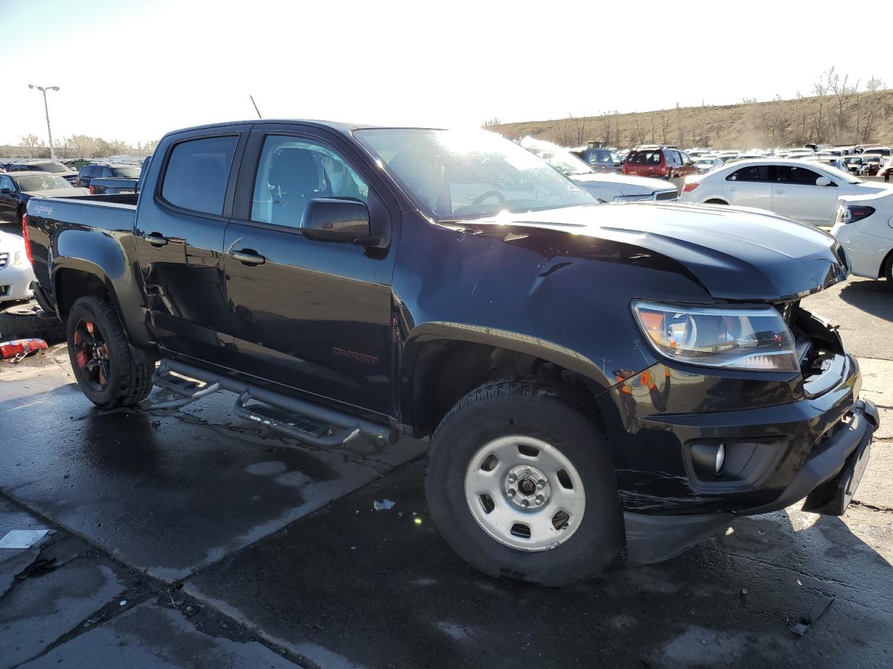 Photo 3 VIN: 1GCGTCEN4J1238649 - CHEVROLET COLORADO 