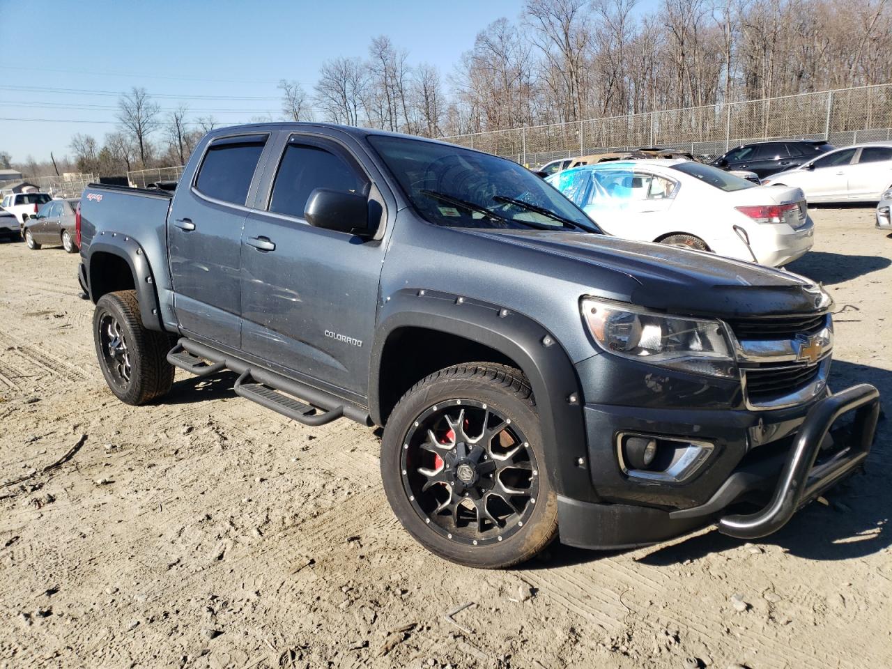 Photo 3 VIN: 1GCGTCEN4K1140688 - CHEVROLET COLORADO 