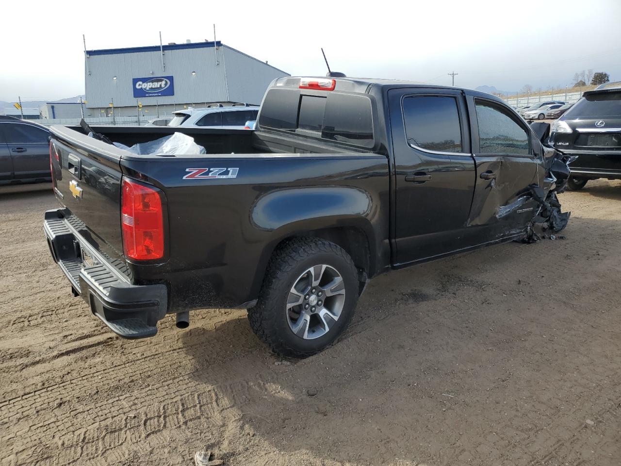 Photo 2 VIN: 1GCGTDE30G1137945 - CHEVROLET COLORADO 