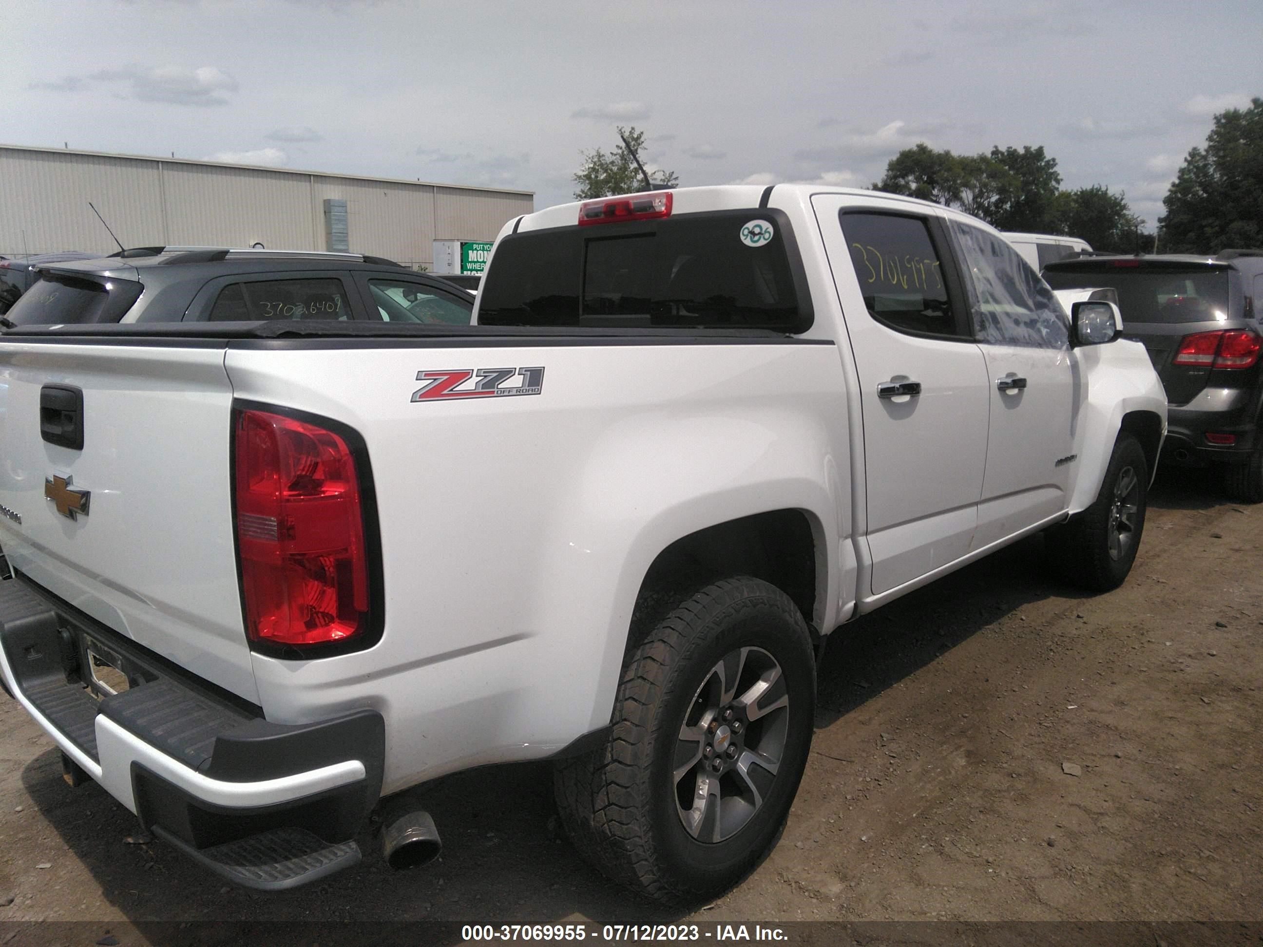 Photo 3 VIN: 1GCGTDE30G1169259 - CHEVROLET COLORADO 