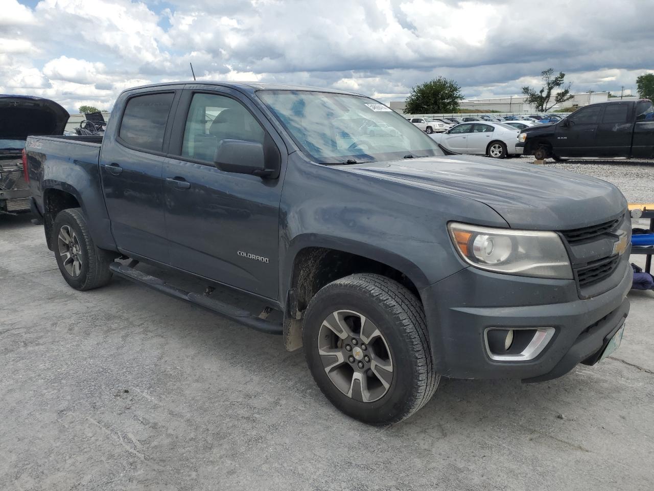 Photo 3 VIN: 1GCGTDE38G1163970 - CHEVROLET COLORADO 