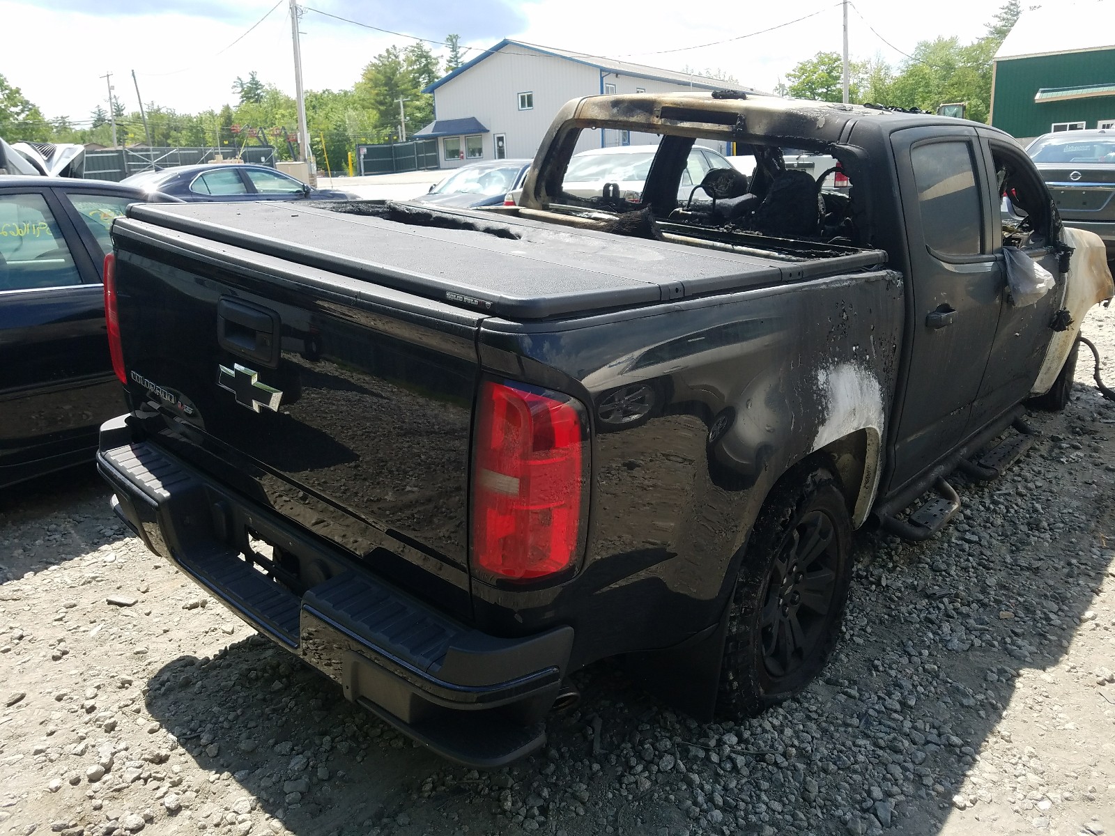 Photo 3 VIN: 1GCGTDEN0J1260850 - CHEVROLET COLORADO 