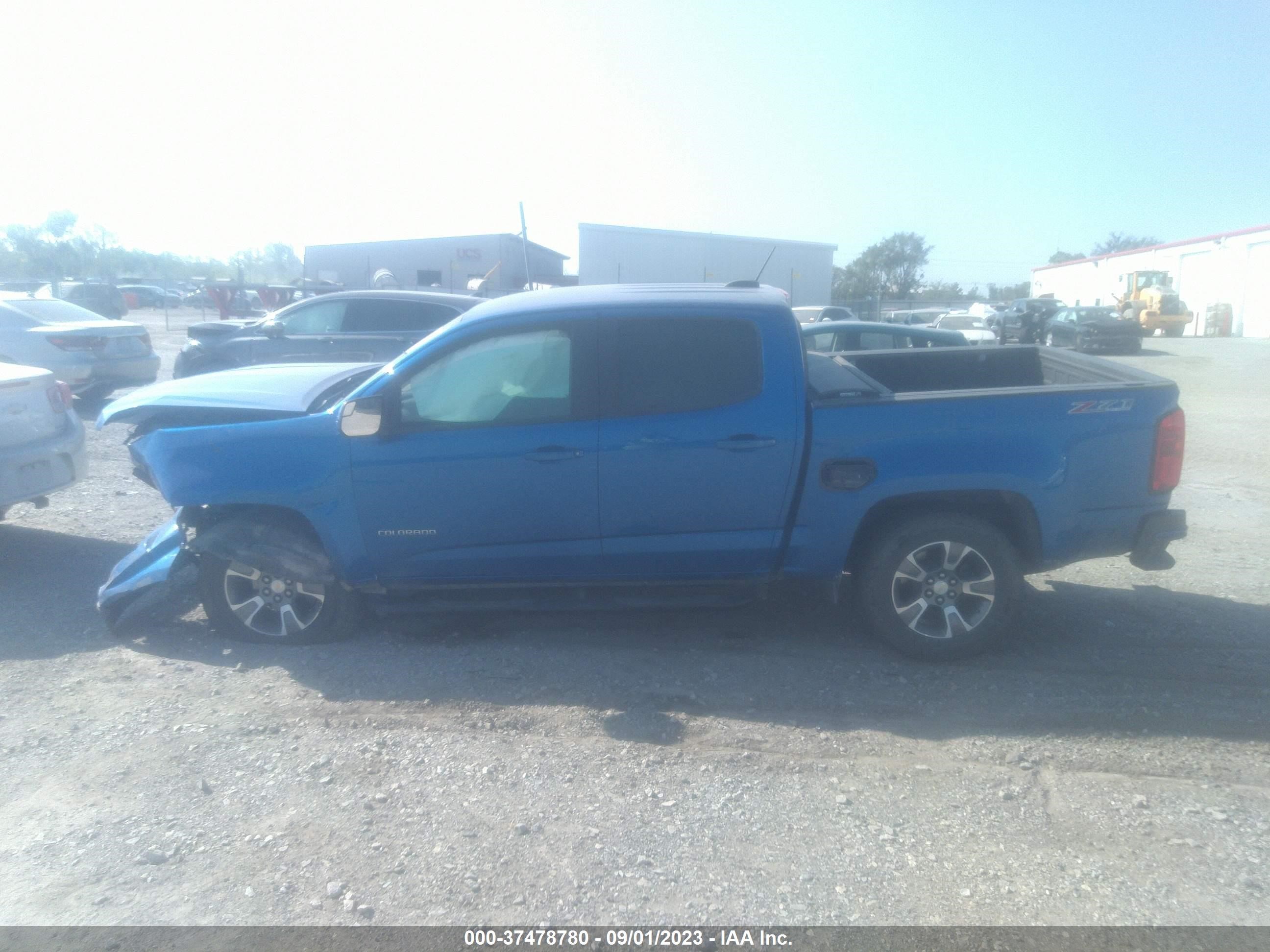 Photo 13 VIN: 1GCGTDEN1J1219417 - CHEVROLET COLORADO 