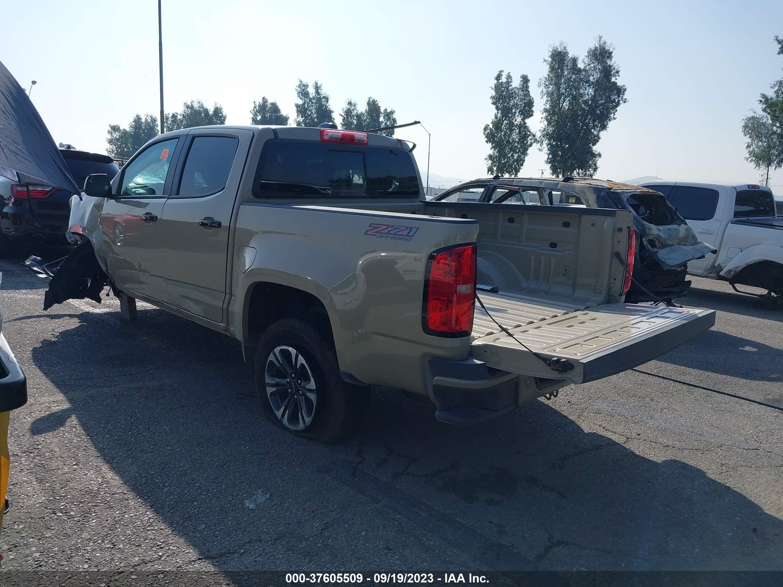 Photo 2 VIN: 1GCGTDEN3N1332825 - CHEVROLET COLORADO 