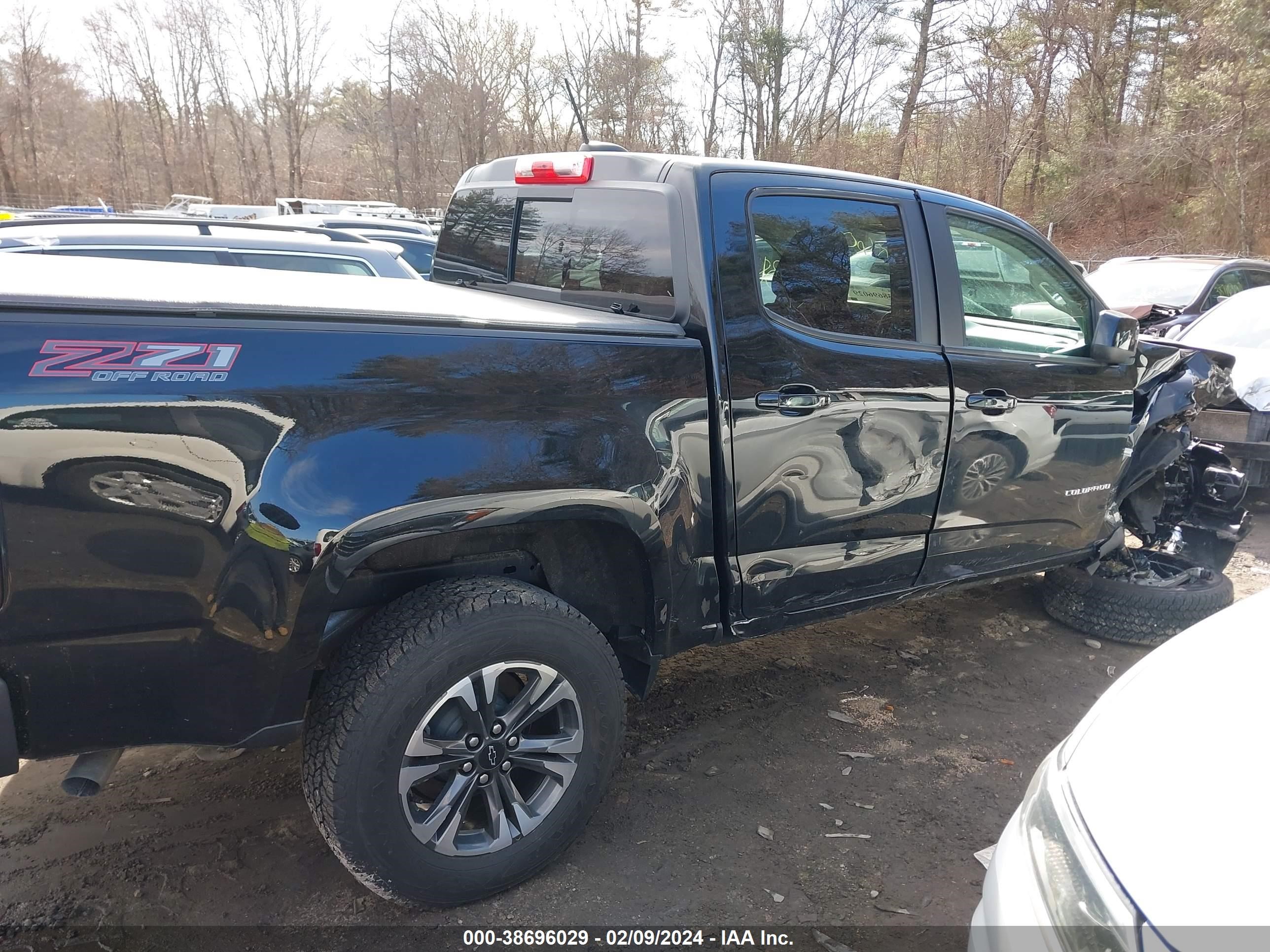 Photo 11 VIN: 1GCGTDEN4N1311157 - CHEVROLET COLORADO 