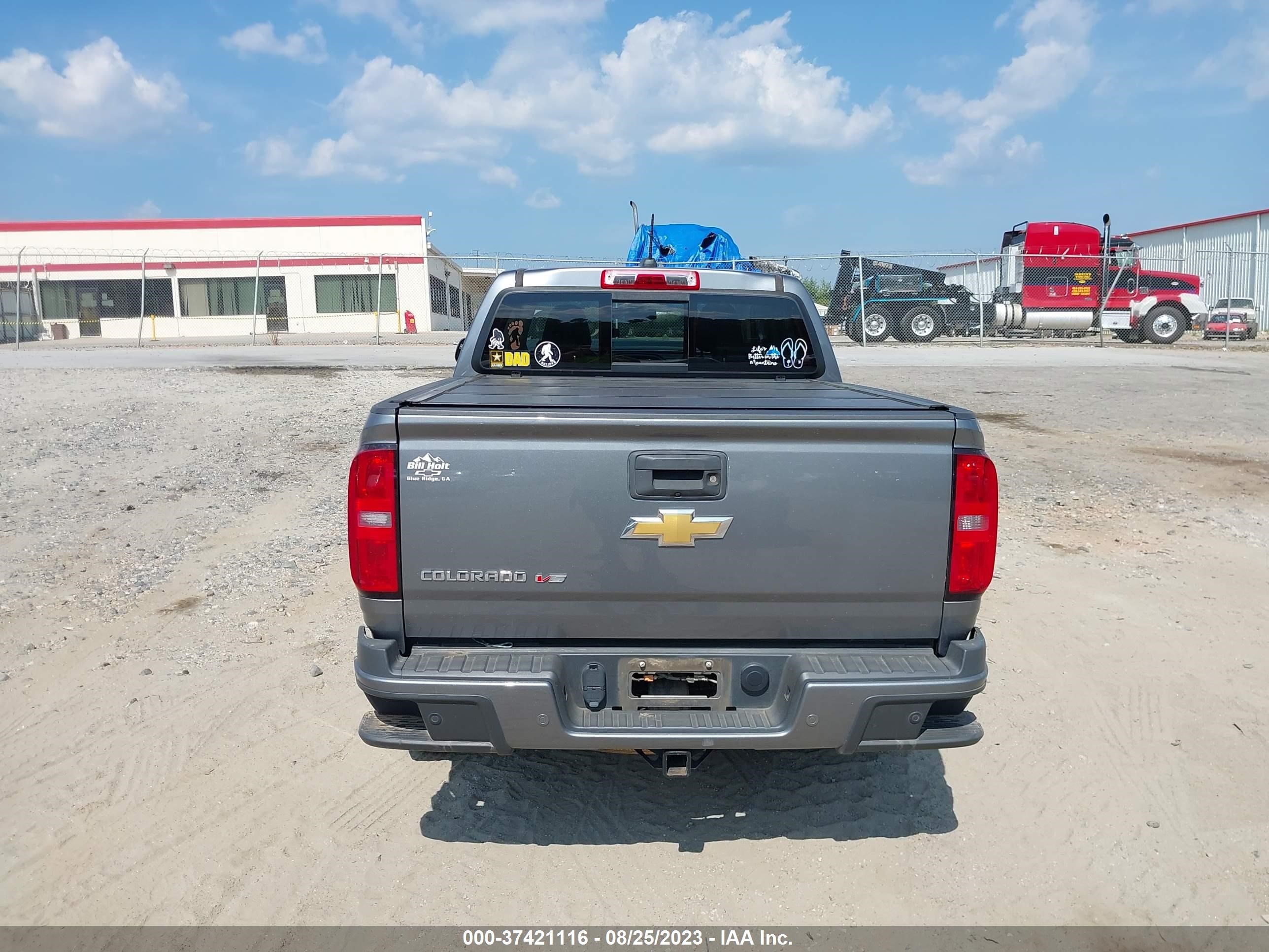 Photo 16 VIN: 1GCGTDEN6L1221893 - CHEVROLET COLORADO 