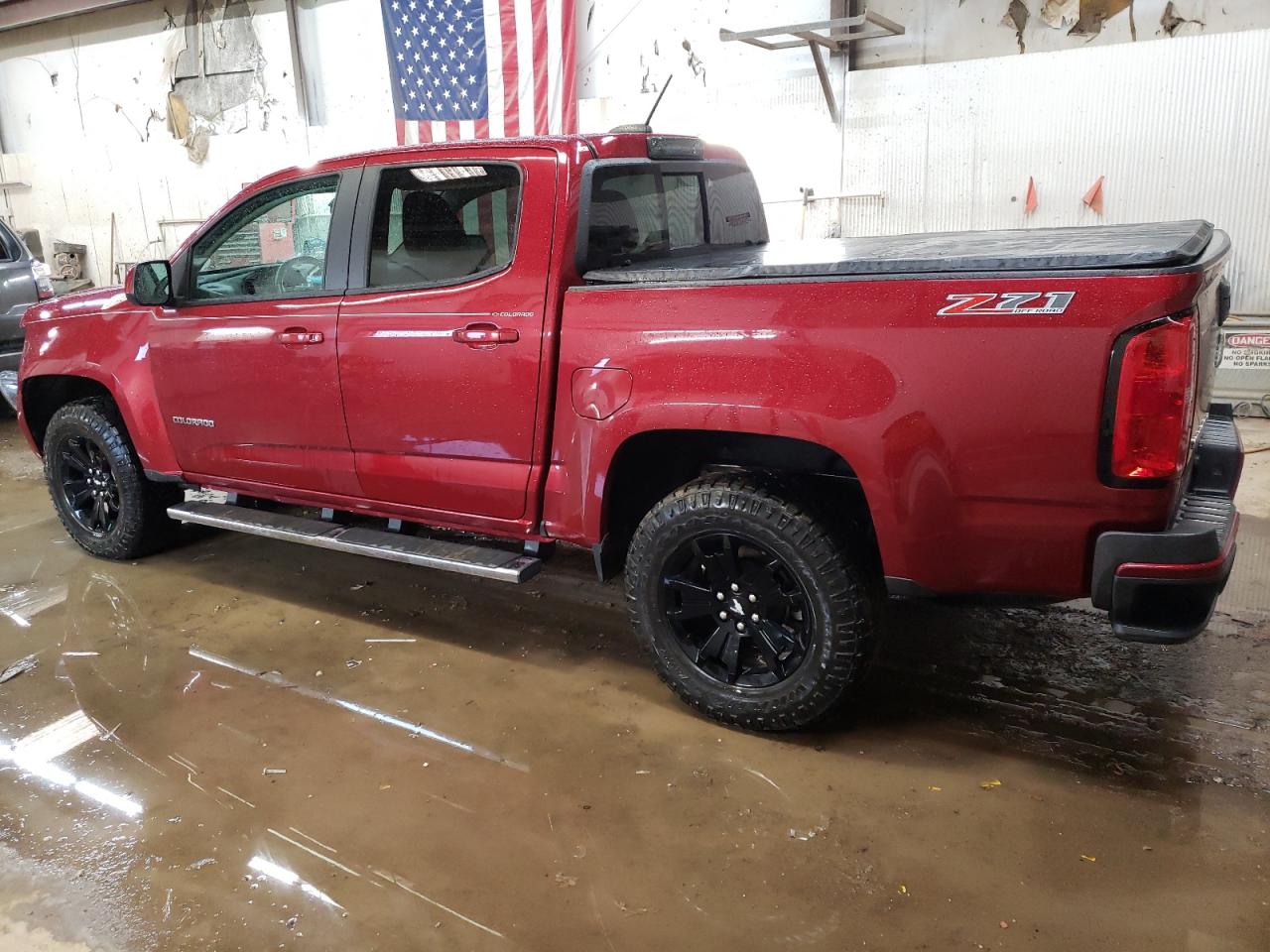 Photo 1 VIN: 1GCGTDEN8J1265939 - CHEVROLET COLORADO 