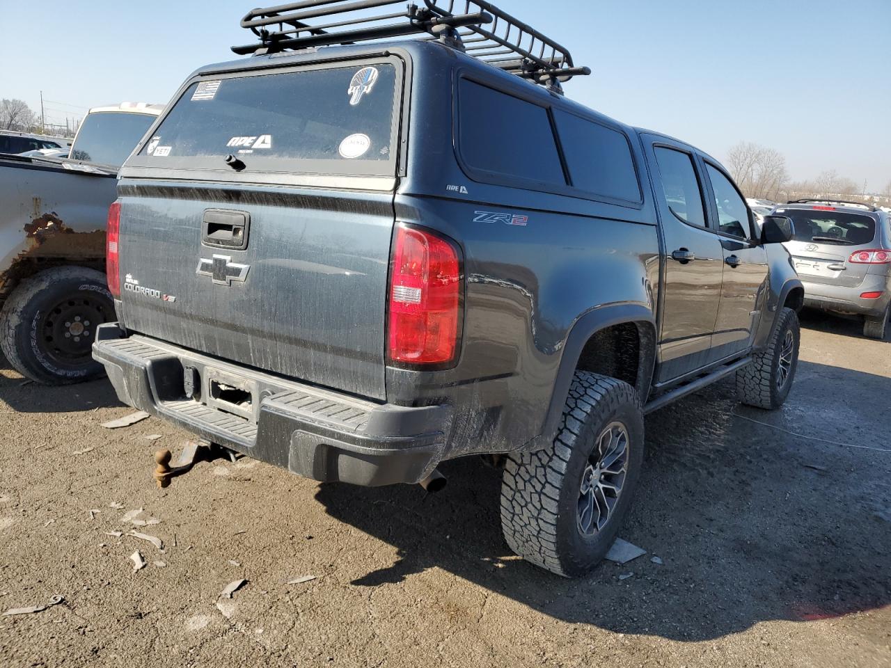 Photo 2 VIN: 1GCGTEEN2K1117454 - CHEVROLET COLORADO 