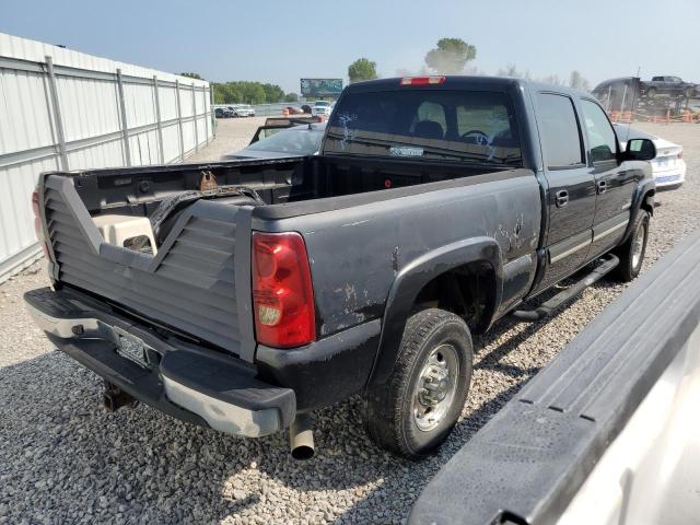 Photo 2 VIN: 1GCHC23103F232531 - CHEVROLET SILVERADO 