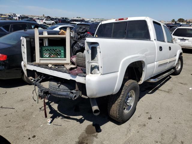 Photo 2 VIN: 1GCHC23216F134721 - CHEVROLET SILVERADO 