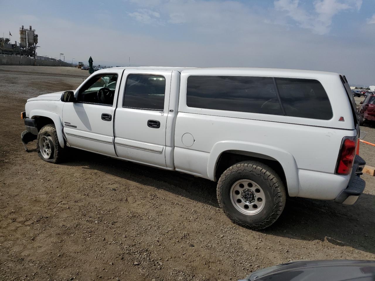 Photo 1 VIN: 1GCHC23285F959296 - CHEVROLET SILVERADO 