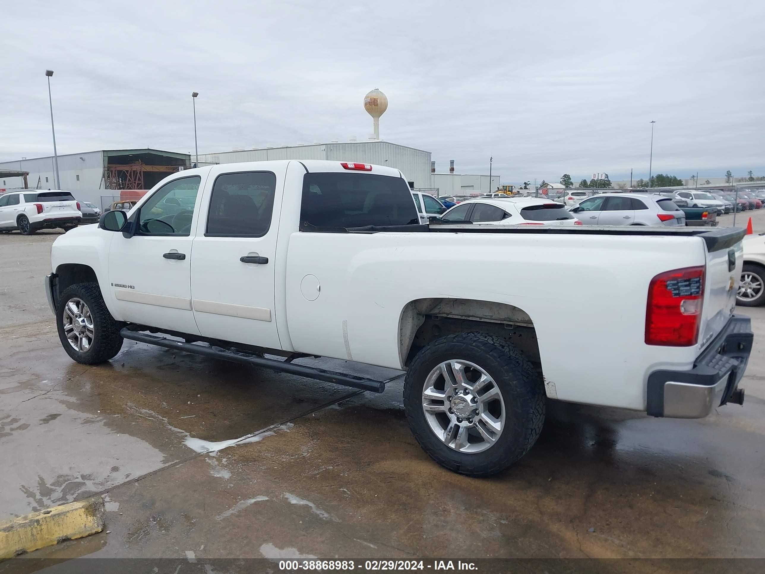 Photo 13 VIN: 1GCHC23627F508564 - CHEVROLET SILVERADO 