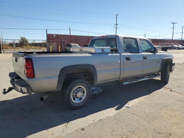 Photo 2 VIN: 1GCHC23D46F266597 - CHEVROLET 2500 