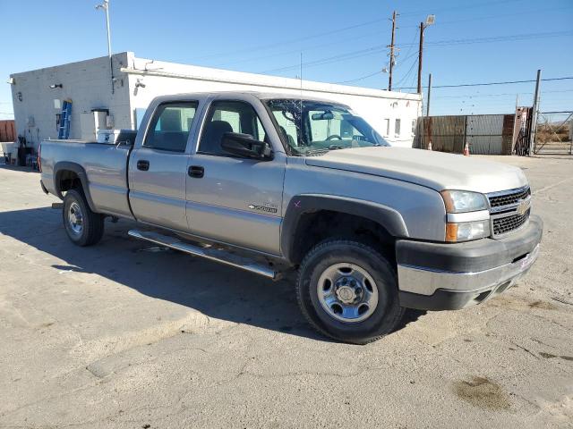 Photo 3 VIN: 1GCHC23D46F266597 - CHEVROLET 2500 