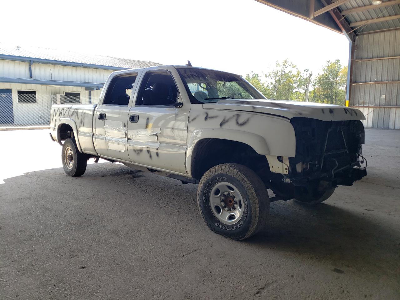 Photo 3 VIN: 1GCHC23D66F247176 - CHEVROLET SILVERADO 