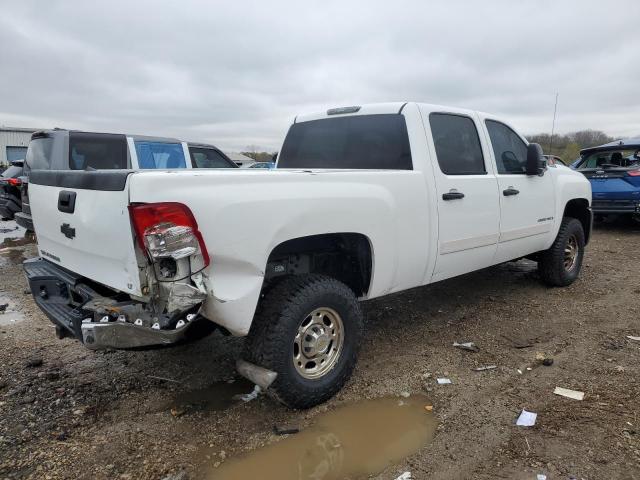 Photo 2 VIN: 1GCHC23K08F111191 - CHEVROLET SILVERADO 