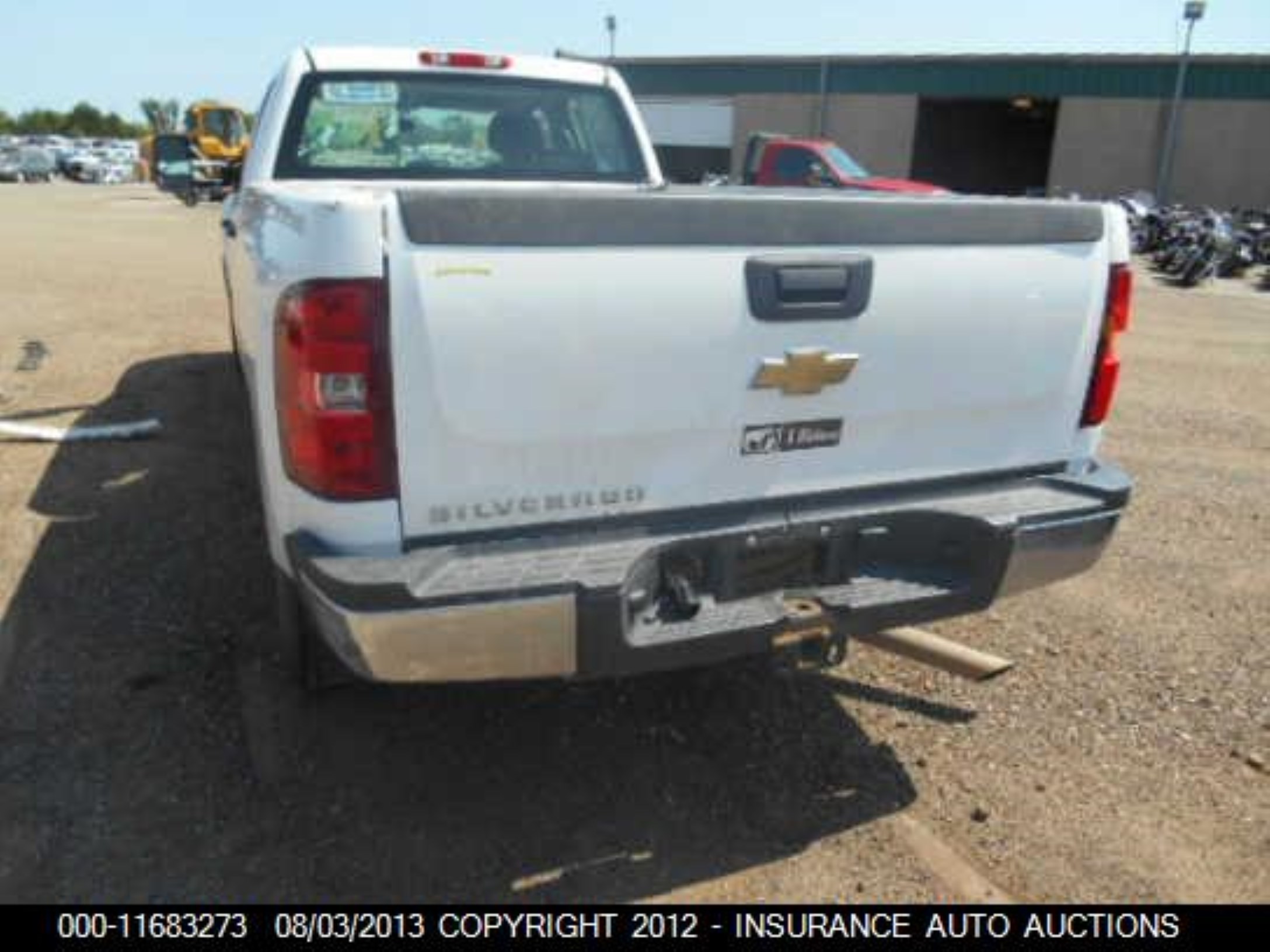 Photo 2 VIN: 1GCHC23K27F564971 - CHEVROLET SILVERADO 