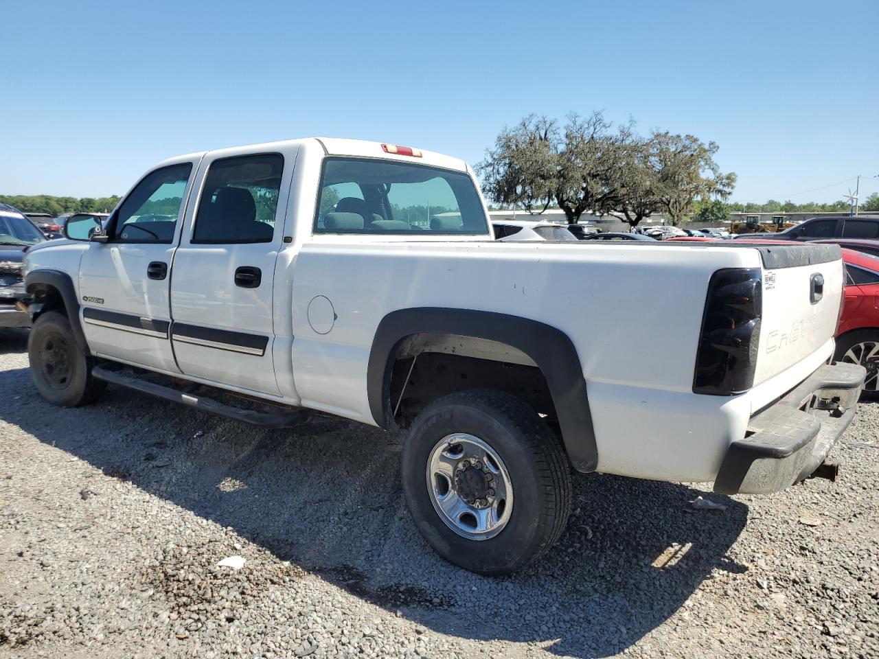 Photo 1 VIN: 1GCHC23U24F225348 - CHEVROLET SILVERADO 