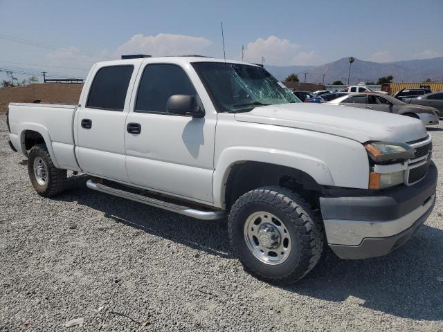 Photo 3 VIN: 1GCHC23U65F971643 - CHEVROLET SILVERADO 