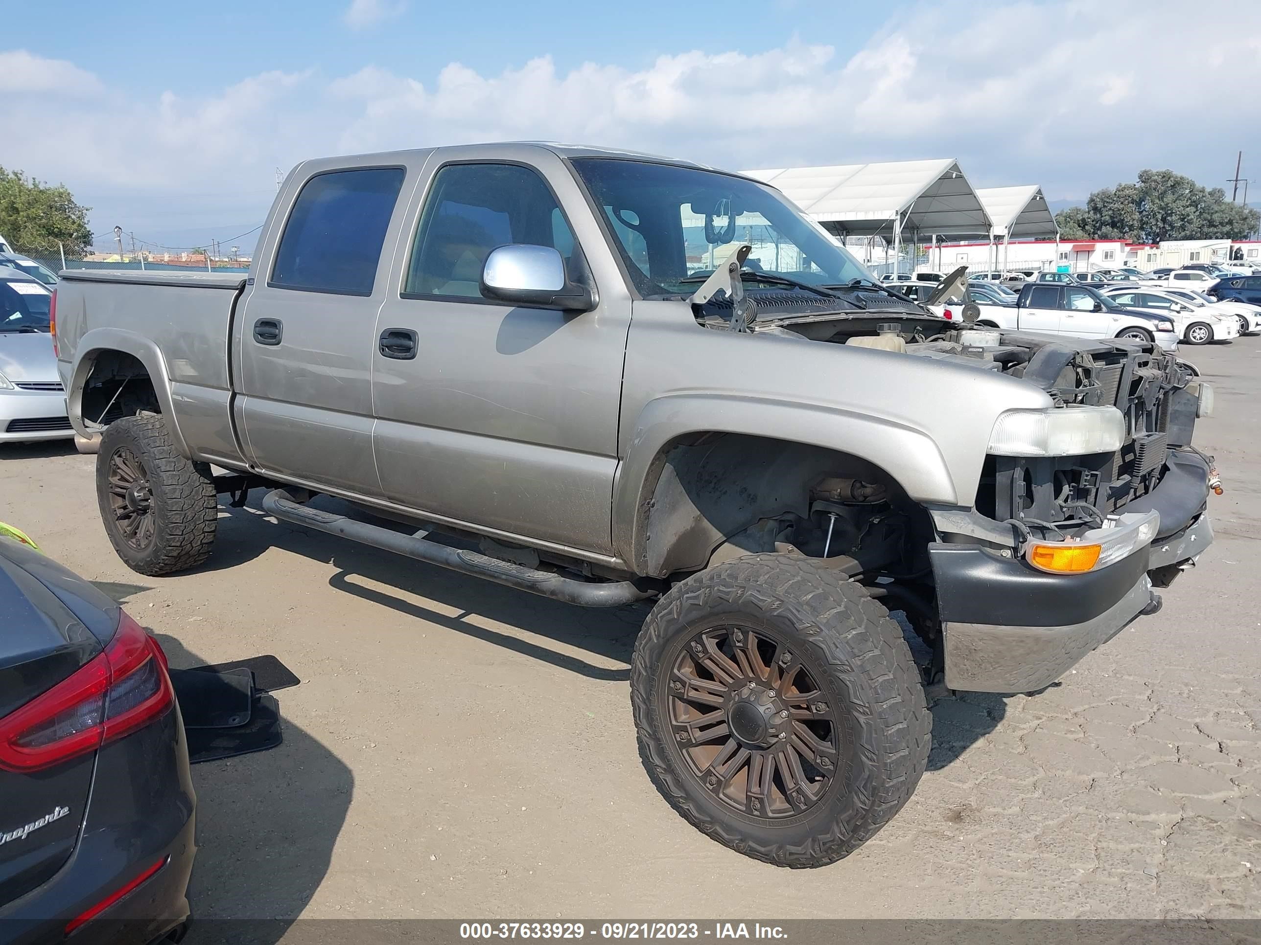 Photo 12 VIN: 1GCHC23U81F169007 - CHEVROLET SILVERADO 