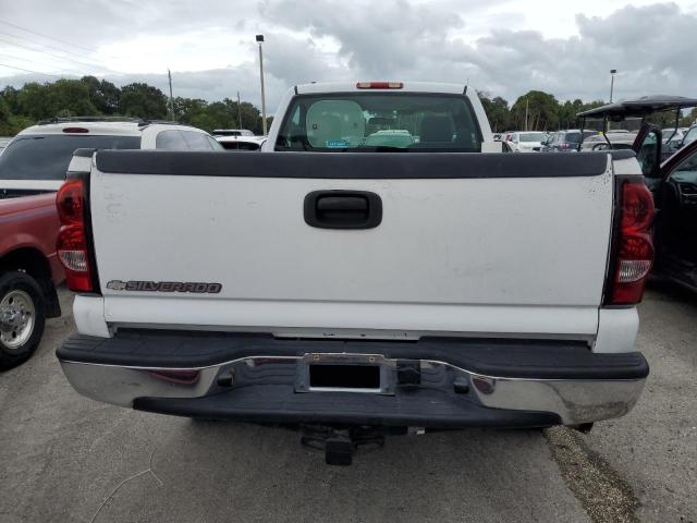 Photo 5 VIN: 1GCHC24D26E139058 - CHEVROLET SILVERADO 