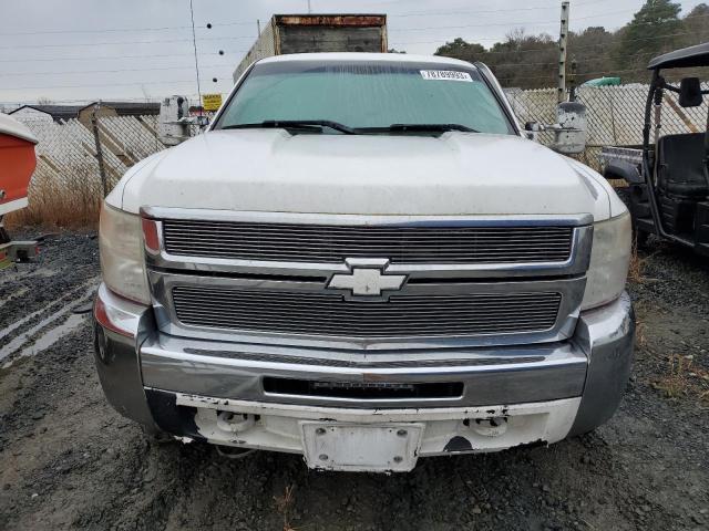 Photo 4 VIN: 1GCHC24K48E205062 - CHEVROLET SILVERADO 