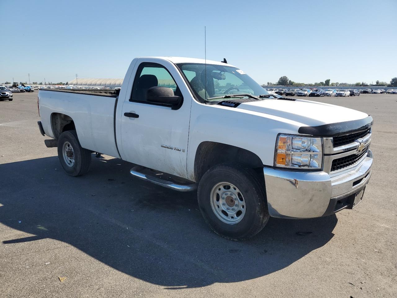 Photo 3 VIN: 1GCHC24K67E564329 - CHEVROLET SILVERADO 