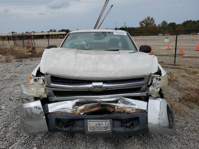 Photo 4 VIN: 1GCHC24K98E164704 - CHEVROLET SILVERADO 