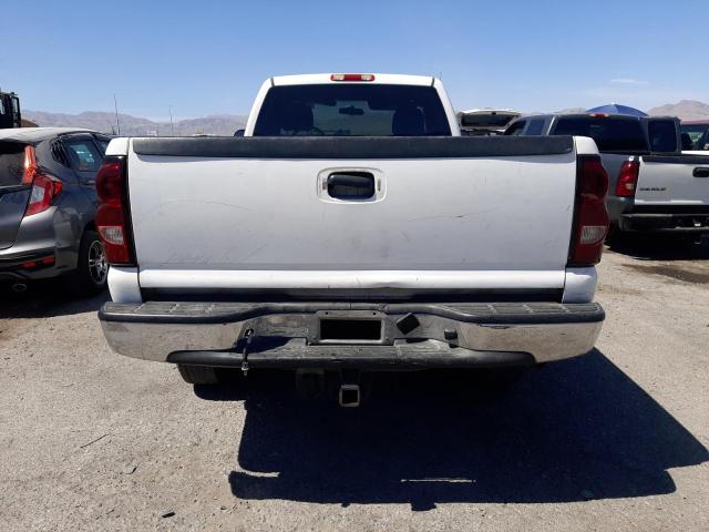 Photo 5 VIN: 1GCHC24U06E139379 - CHEVROLET SILVERADO 