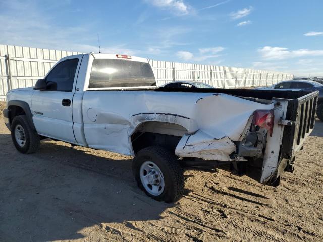 Photo 1 VIN: 1GCHC24U15E309411 - CHEVROLET SILVERADO 