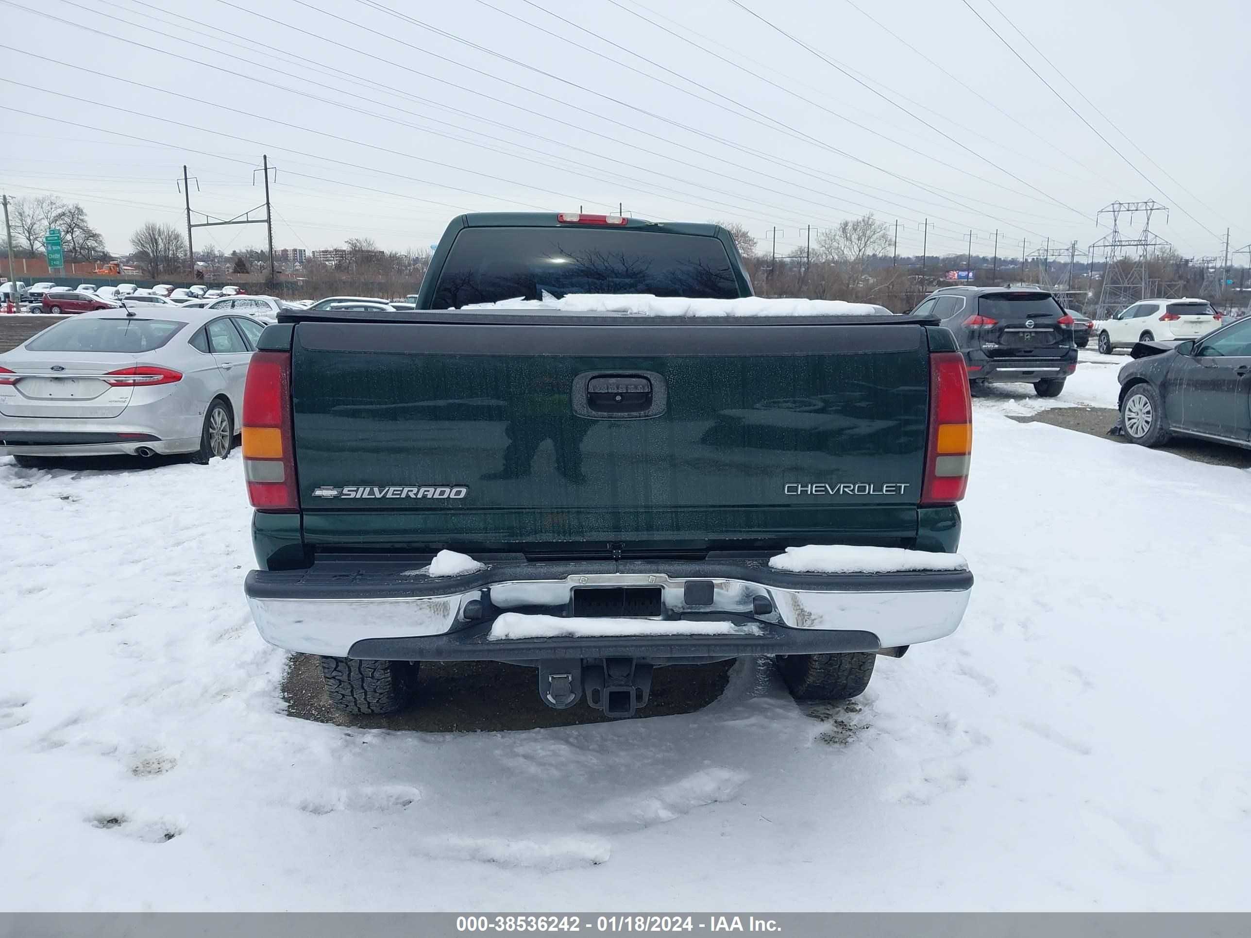 Photo 15 VIN: 1GCHC24U42E125415 - CHEVROLET SILVERADO 