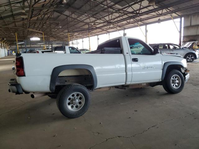 Photo 2 VIN: 1GCHC24U84E150417 - CHEVROLET SILVERADO 