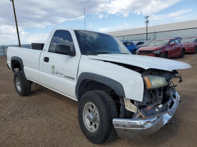 Photo 3 VIN: 1GCHC24U84E150417 - CHEVROLET SILVERADO 