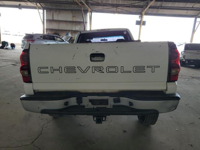 Photo 5 VIN: 1GCHC24U84E150417 - CHEVROLET SILVERADO 