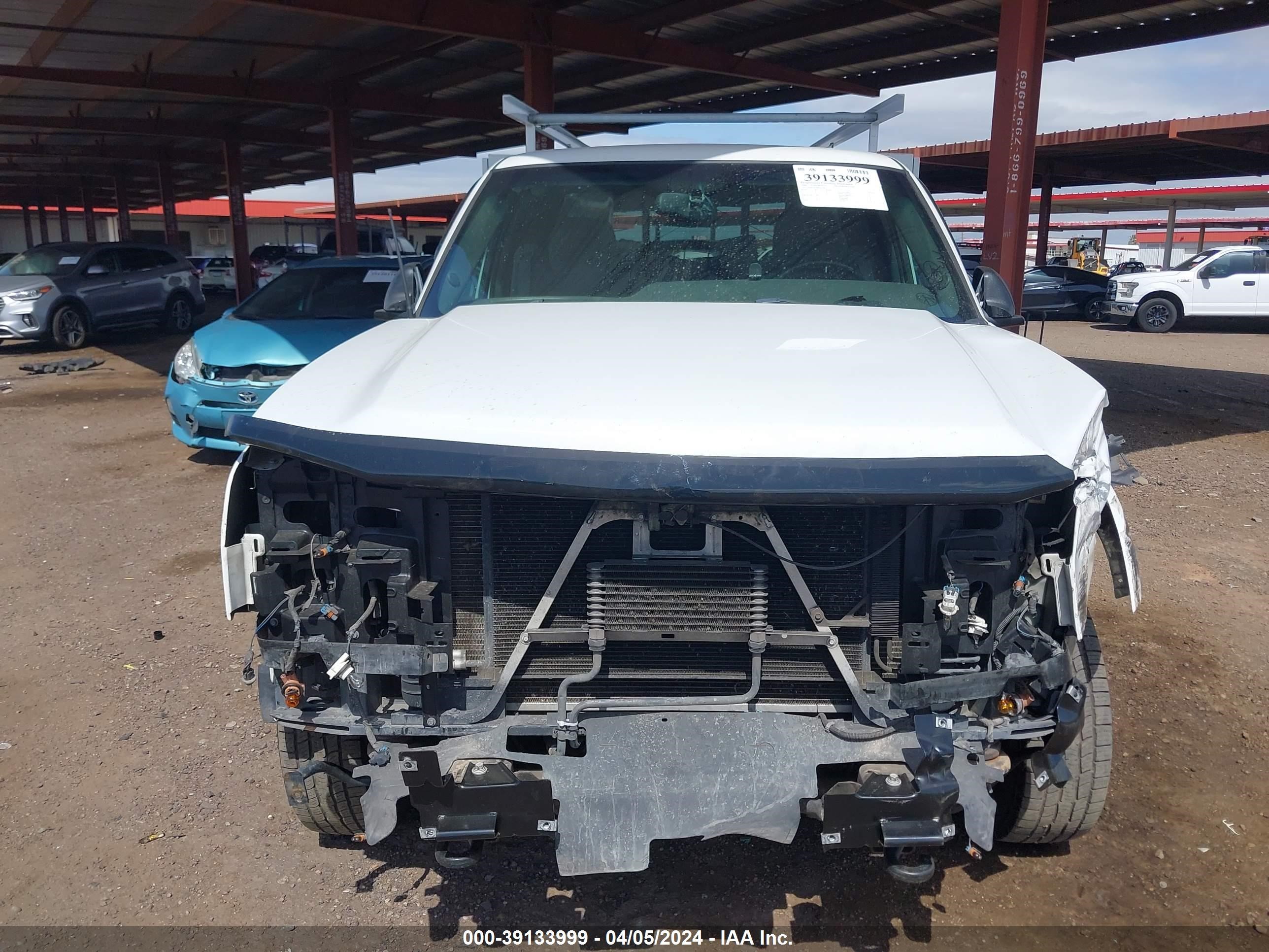 Photo 11 VIN: 1GCHC29G96E151209 - CHEVROLET SILVERADO 