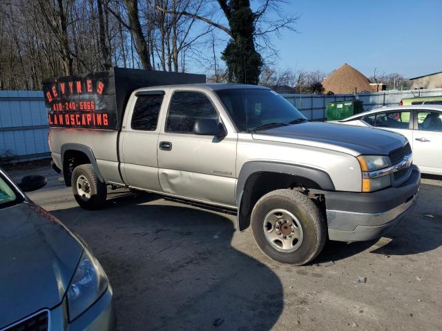 Photo 3 VIN: 1GCHC29U03E258554 - CHEVROLET SILVERADO 