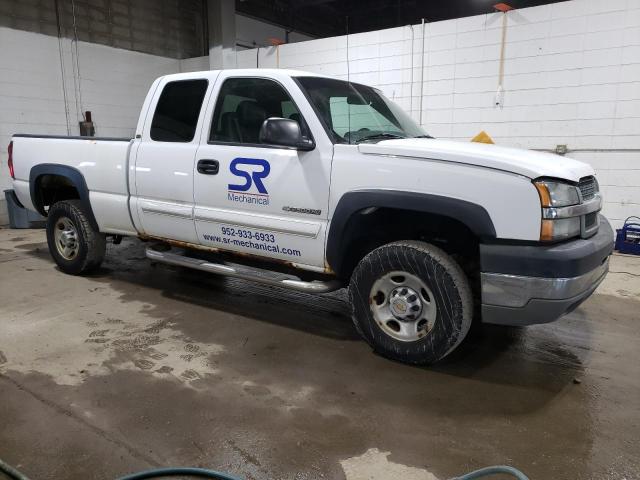 Photo 3 VIN: 1GCHC29U13E288677 - CHEVROLET SILVERADO 