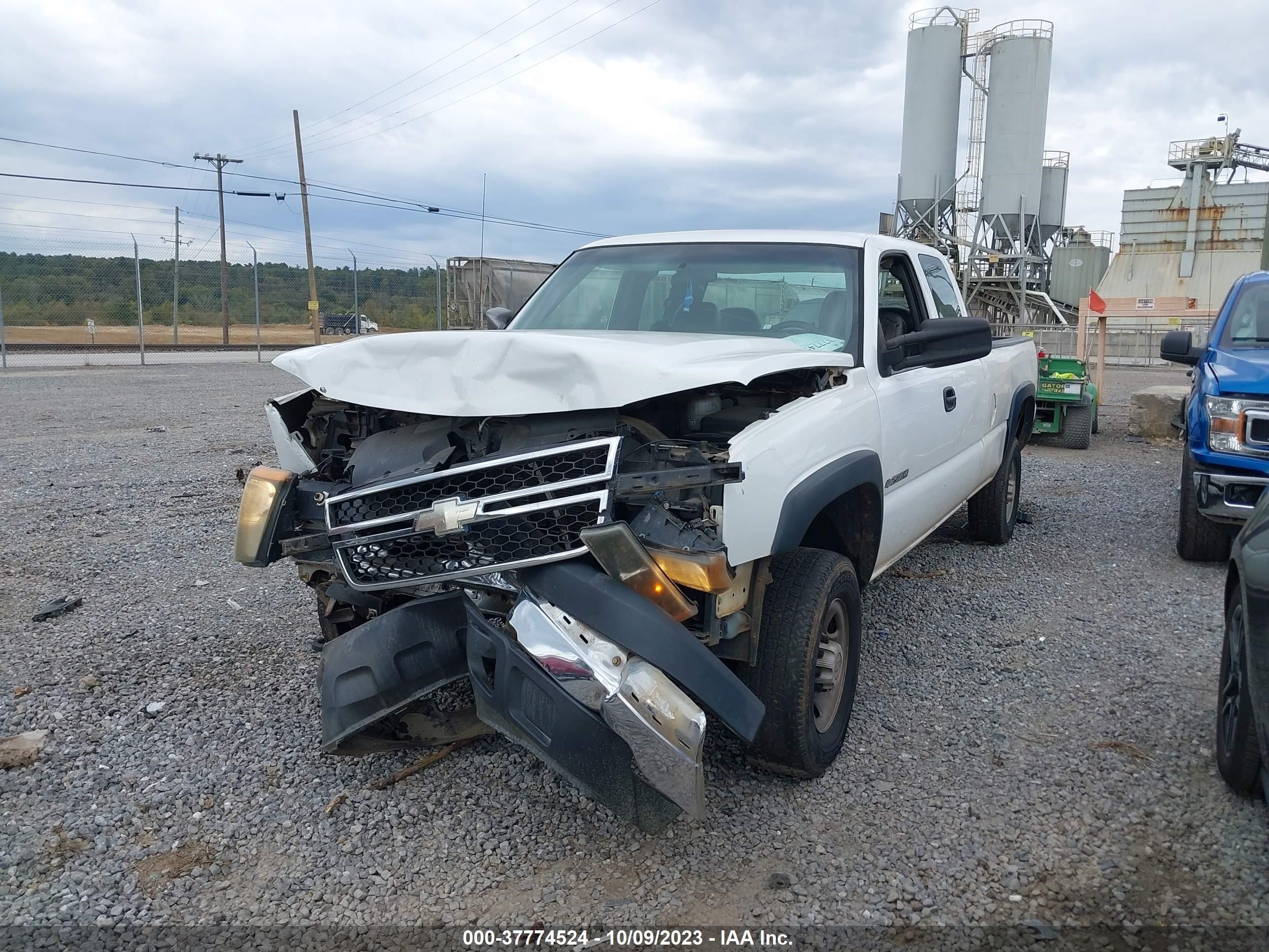 Photo 5 VIN: 1GCHC29U16E210520 - CHEVROLET SILVERADO 