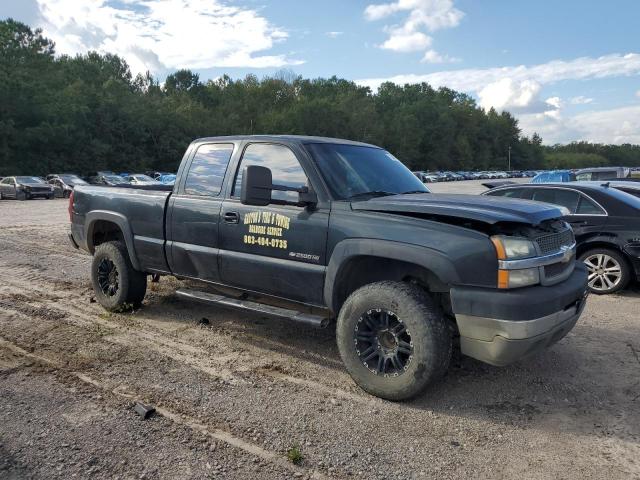 Photo 3 VIN: 1GCHC29U23E198146 - CHEVROLET SILVERADO 