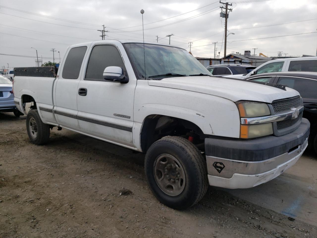 Photo 3 VIN: 1GCHC29U33E327138 - CHEVROLET SILVERADO 