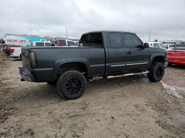 Photo 2 VIN: 1GCHC29U34E100954 - CHEVROLET SILVERADO 