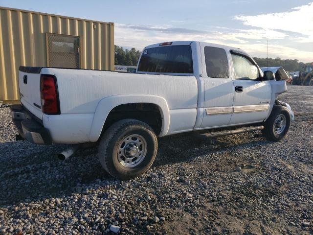 Photo 2 VIN: 1GCHC29U34E268156 - CHEVROLET SILVERADO 