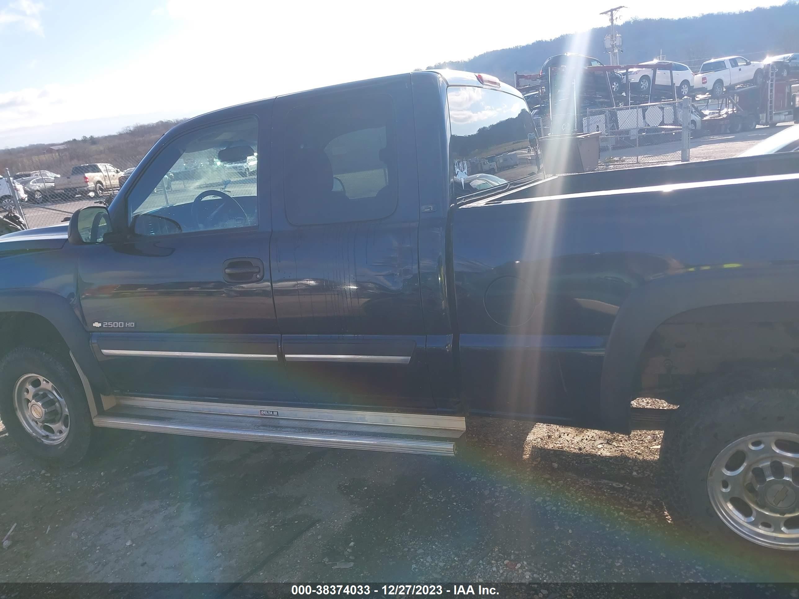 Photo 14 VIN: 1GCHC29U36E118549 - CHEVROLET SILVERADO 