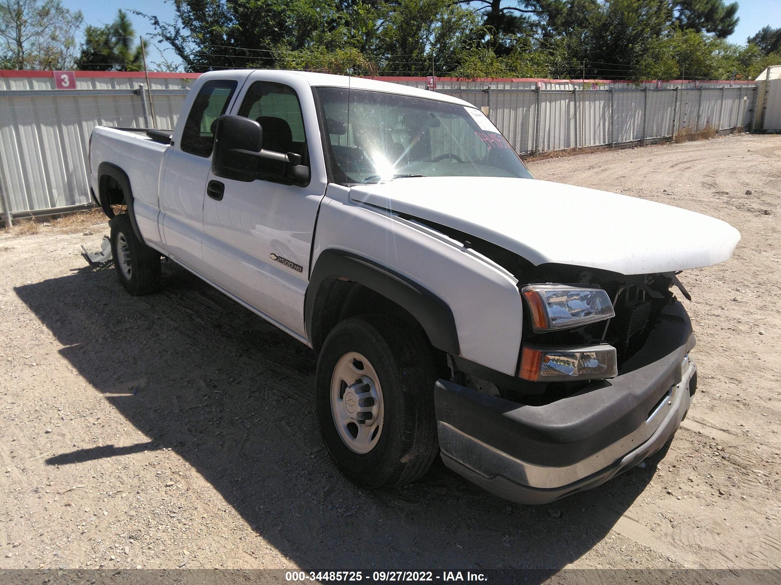 Photo 0 VIN: 1GCHC29U45E305667 - CHEVROLET SILVERADO 