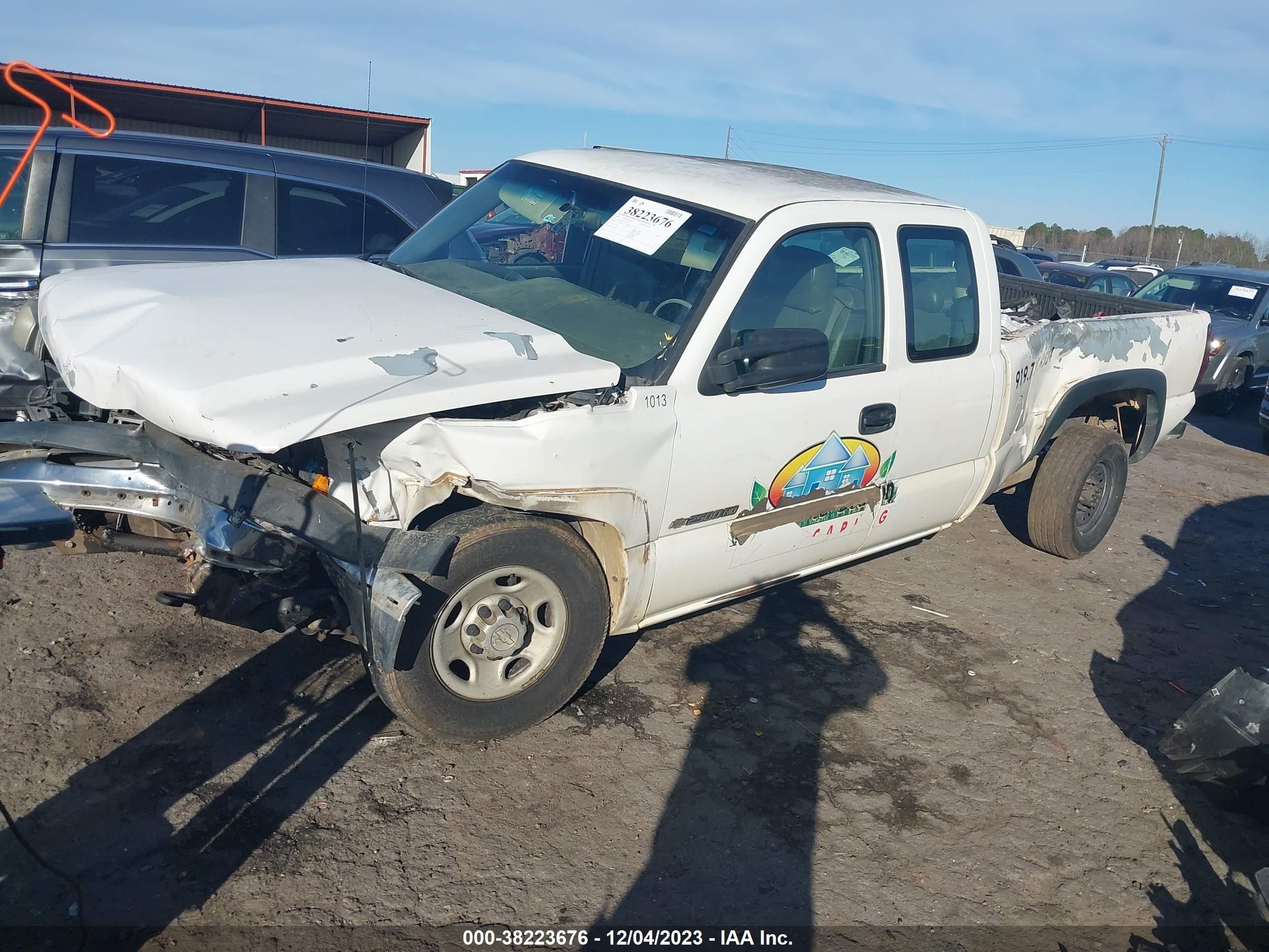 Photo 1 VIN: 1GCHC29U67E144452 - CHEVROLET SILVERADO 