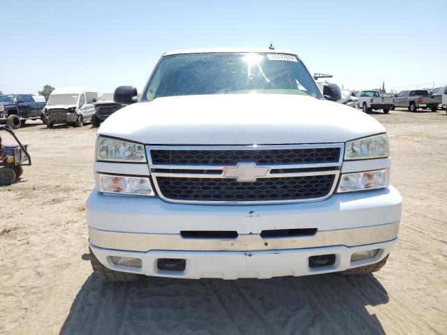 Photo 4 VIN: 1GCHC29U85E102409 - CHEVROLET SILVERADO 