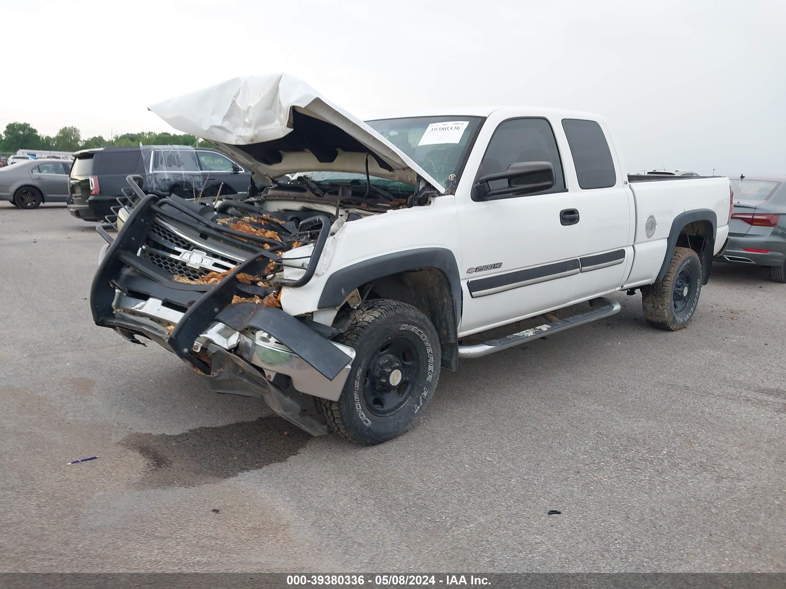 Photo 1 VIN: 1GCHC29U85E313593 - CHEVROLET SILVERADO 