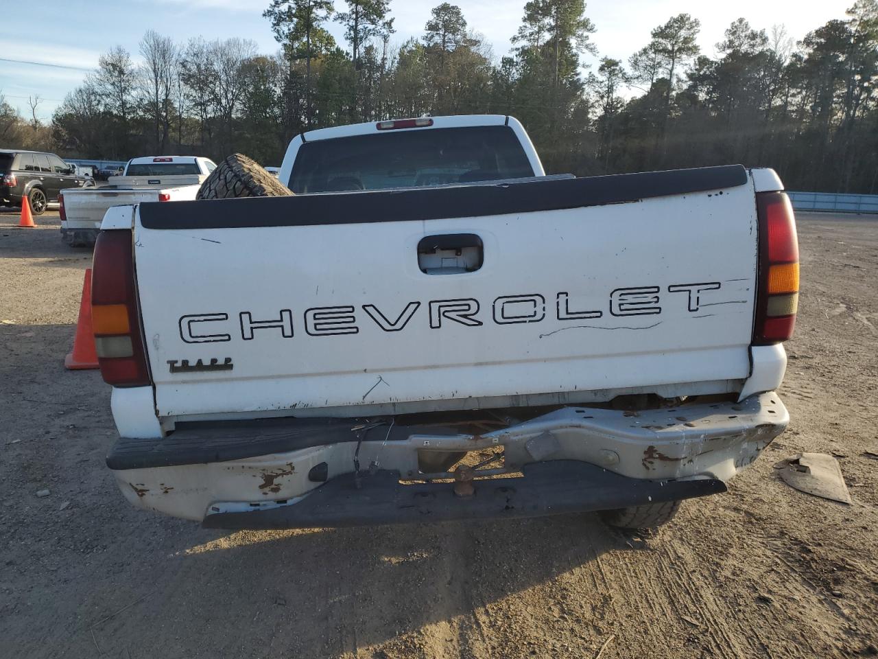 Photo 5 VIN: 1GCHC29U91E217160 - CHEVROLET SILVERADO 