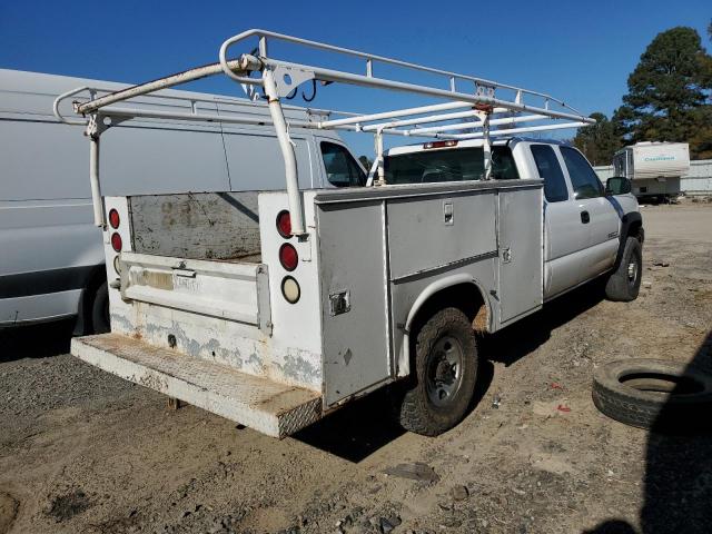 Photo 2 VIN: 1GCHC29UX5E251159 - CHEVROLET SILVERADO 